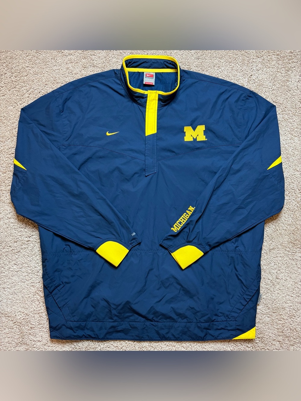 Retro Nike University Michigan 1/4 Zip Windbreaker
